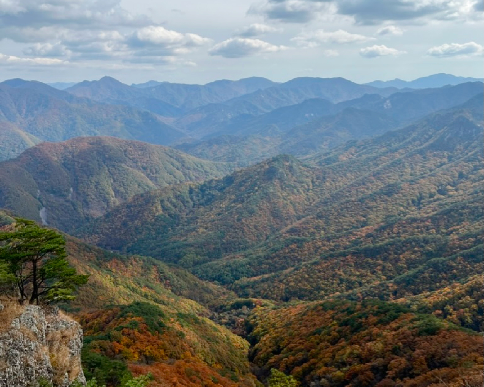 충주공용터미널에서 송계리와 덕주사로 이어지는 탐방 코스 안내 이미지입니다.