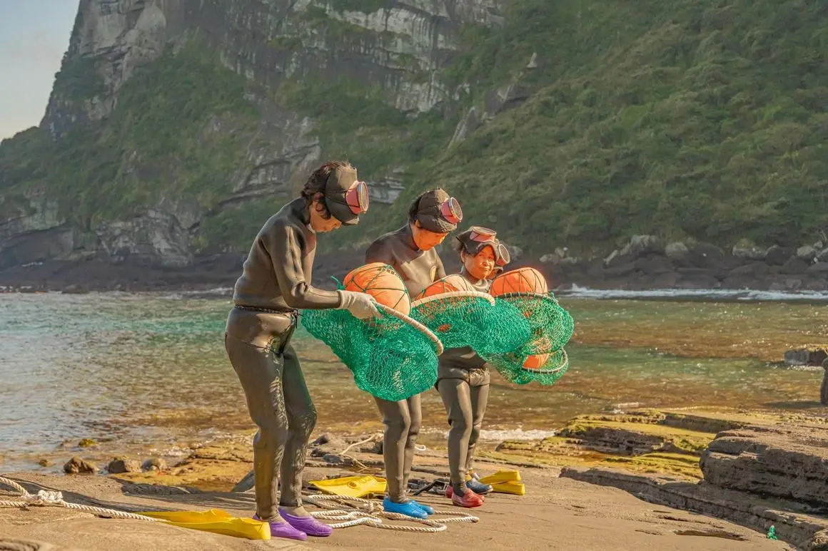 우뭇개해안과 성산일출봉 주변의 해녀 문화 현장입니다.