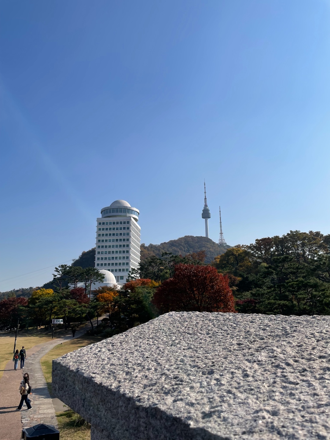 Namsan Park Baekbeom Plaza