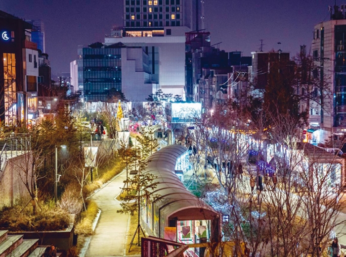 Gyeongui Line Book Street