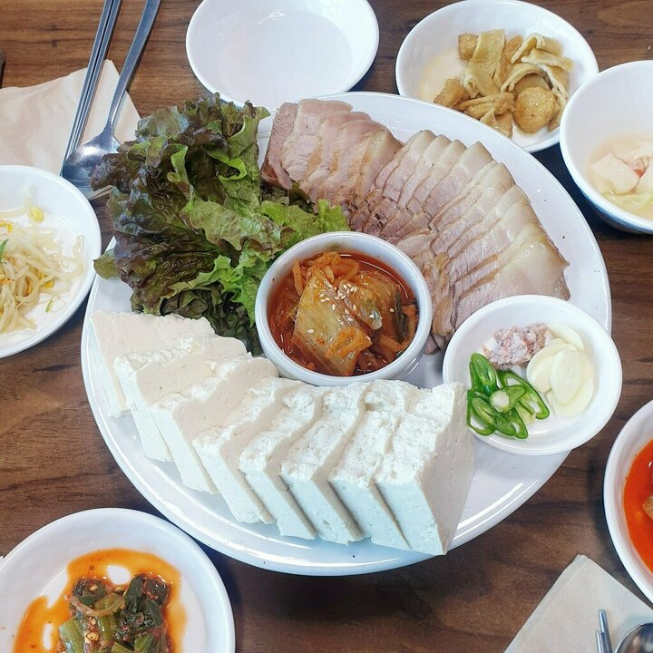 Saemteul Tofu House