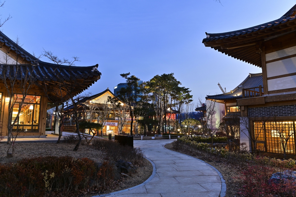 Songdo Hanok Village