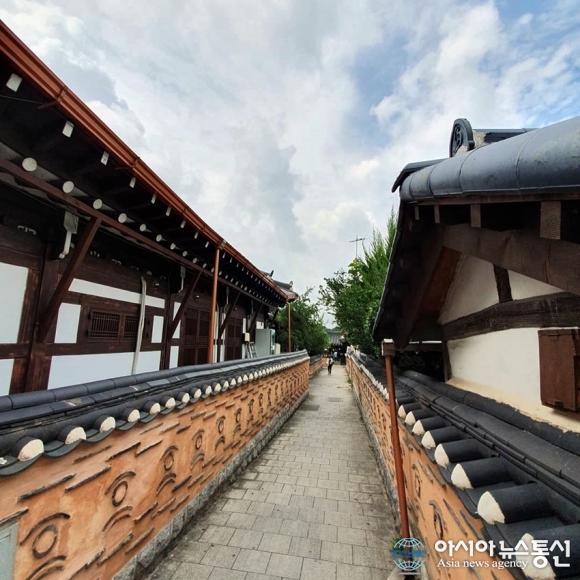 Hanok Village Street