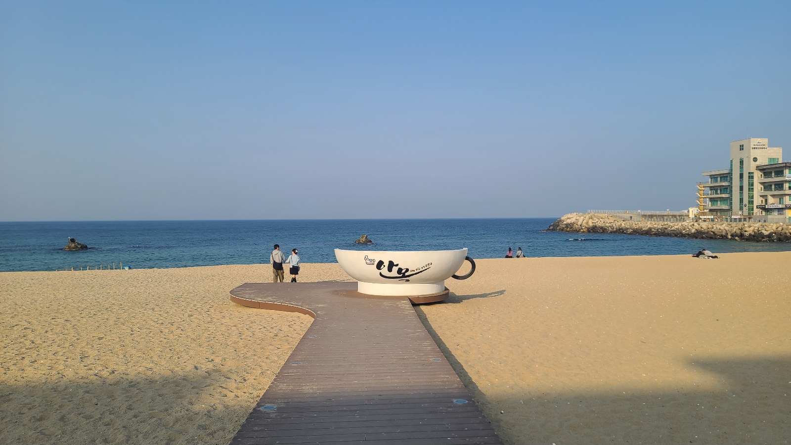 Anmok Beach