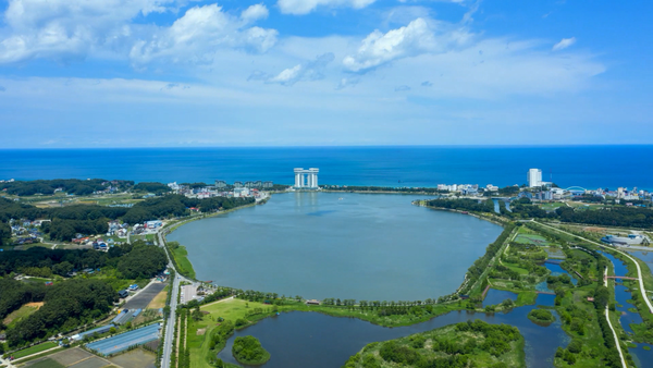 Gyeongpo Lake