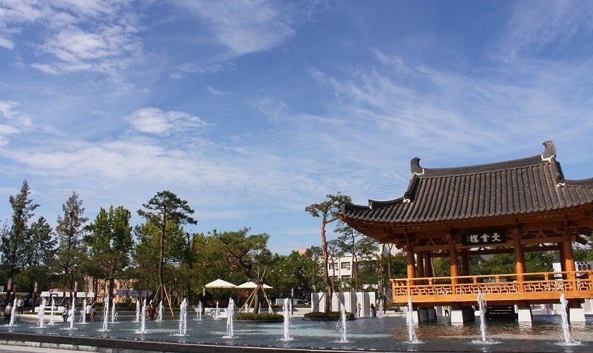 전북대학교 구정문
