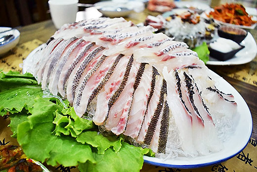 돌아온천지연식당
