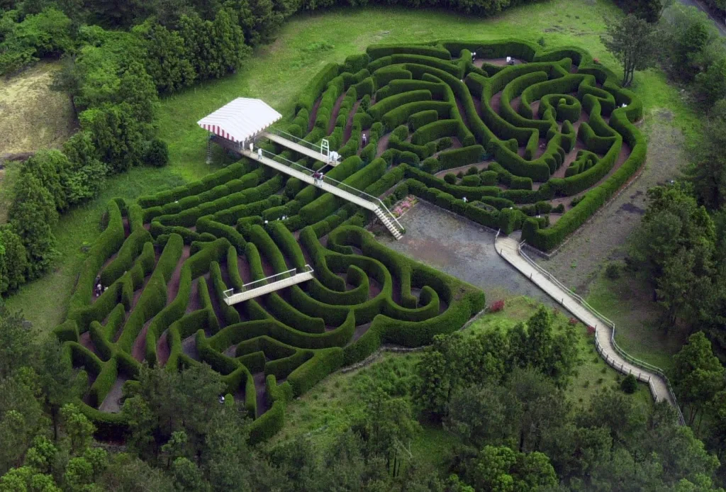 Kimnyeong Maze Park