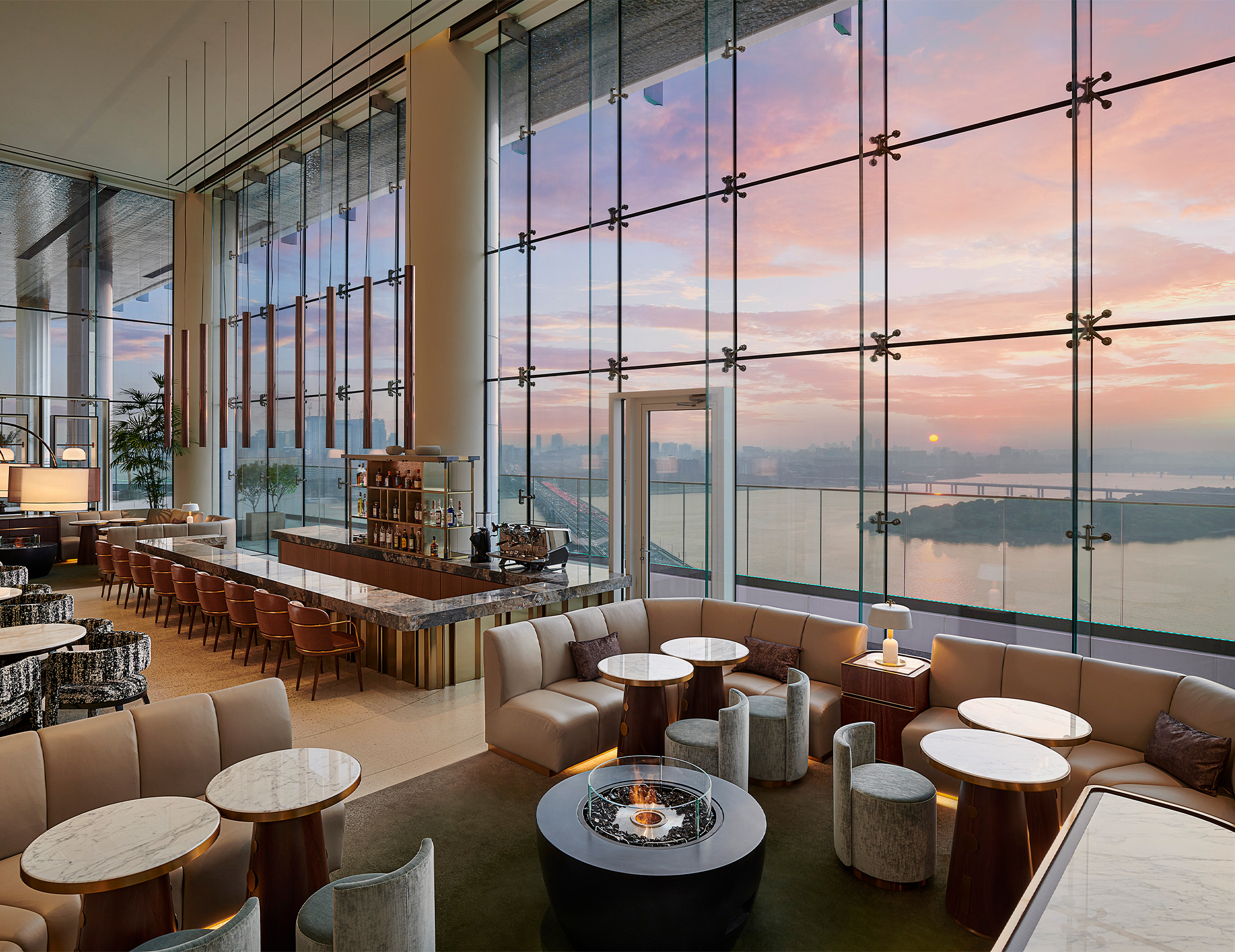 Hotel Naru Seoul Lounge & Deck