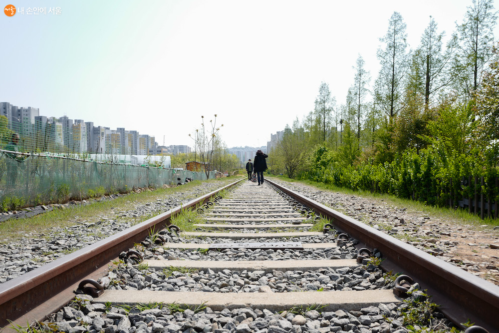 Hangdong Railway Track