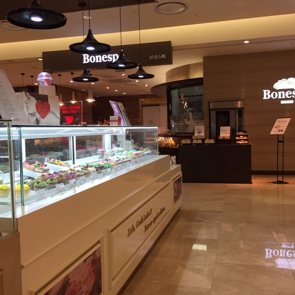 Lotte Department Store Food Court