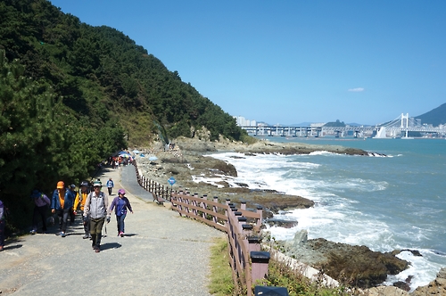Igidae Coastal Walkway
