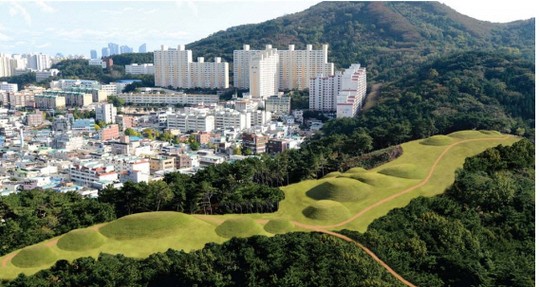 부산 연산동 고분군