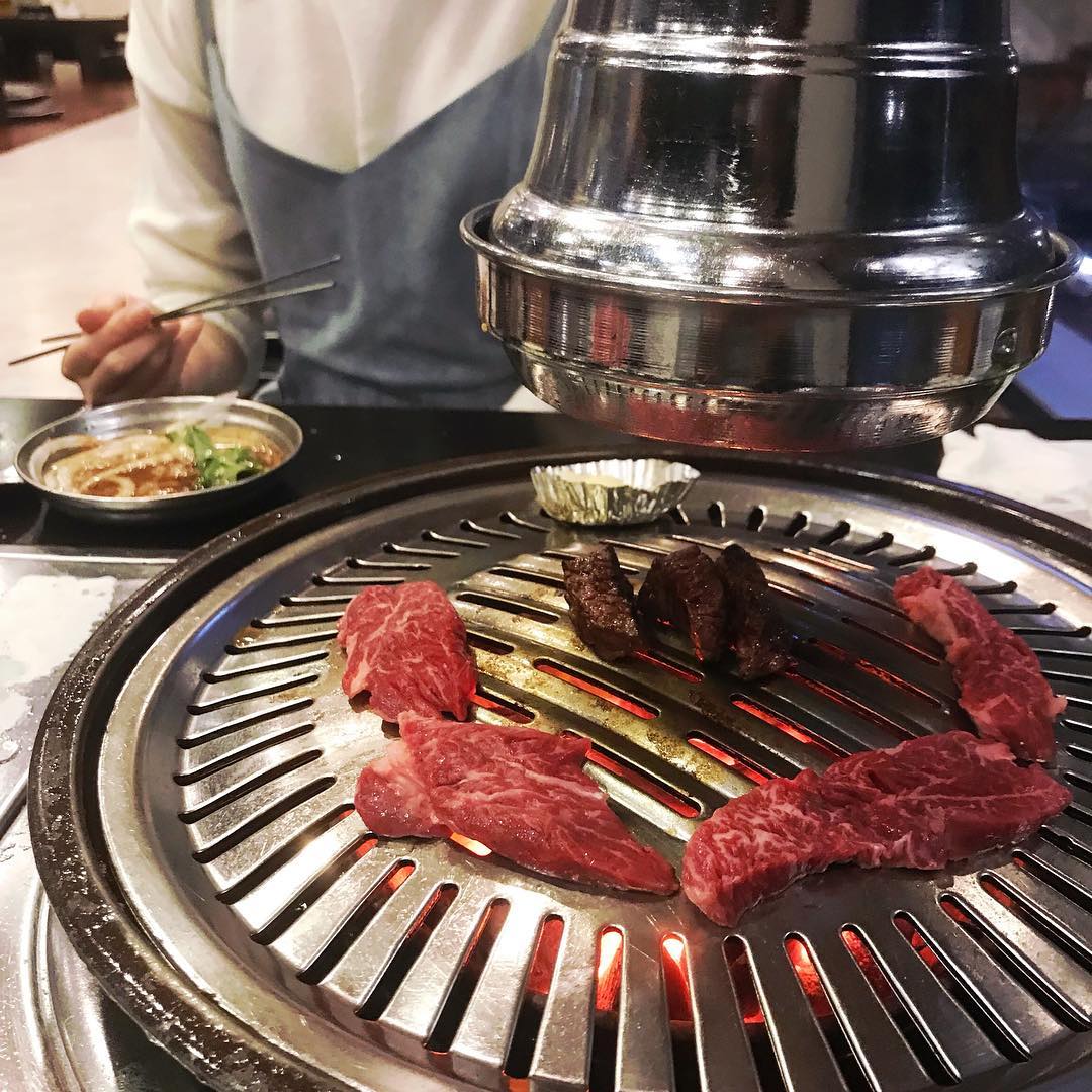 Gogikafe Jeongja Branch