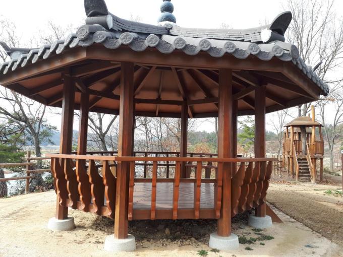 Jeongja Park