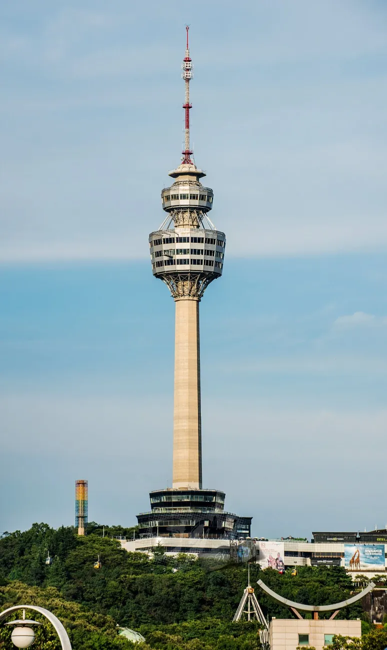 83 Tower
