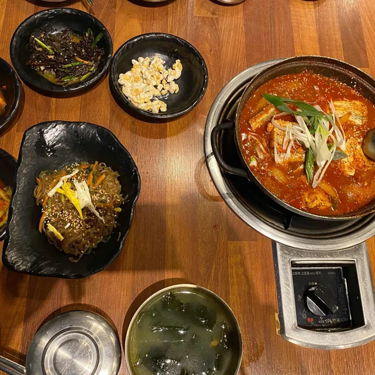 제주도 갈치조림 제주오성 l A popular Jeju restaurant famous for braised hairtail l 济州人气带