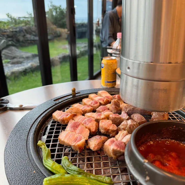 돝밭