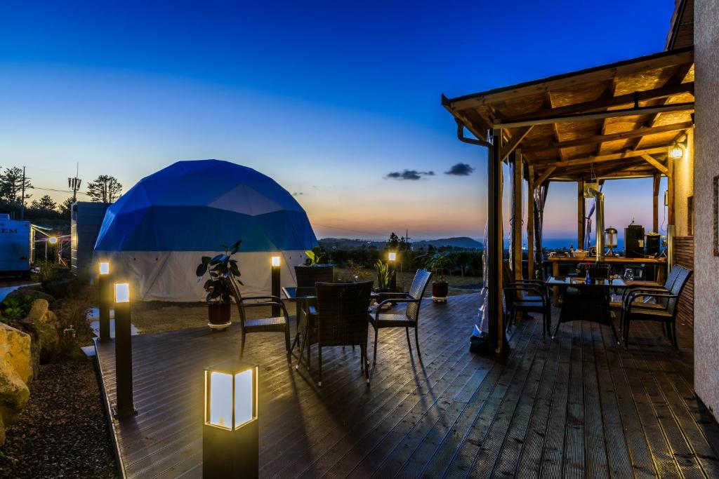 Jeju Starlight Glamping 제주별헤는밤글램핑펜션