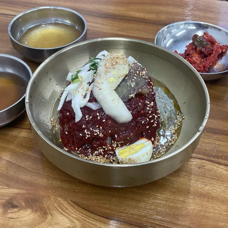 Gyeongdong Hamheung Naengmyeon