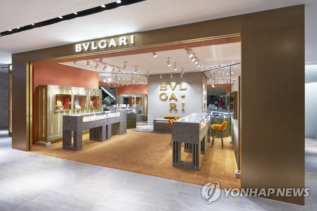 Galleria Department Store (Luxury Goods Gallery) Main Branch