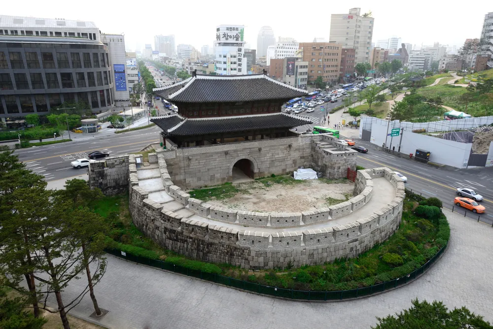 Heunginjimun Gate