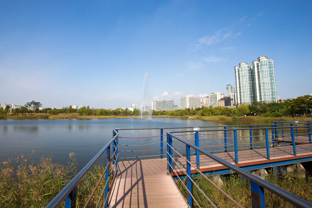 Sangdong Lake Park