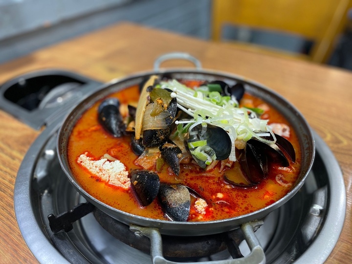 Sonamujip Chodang Sundubu