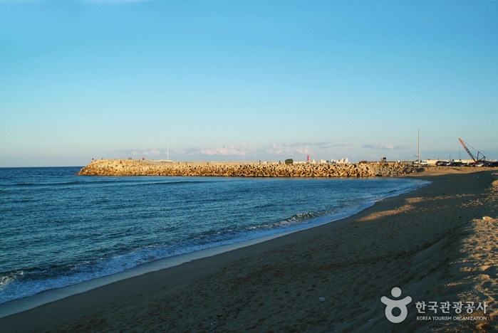 Anmok Beach