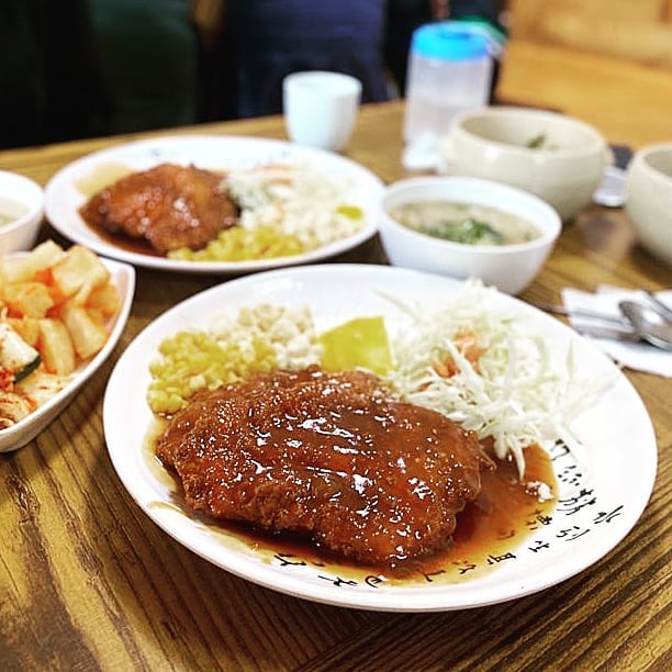 Ganhyeon Tonkatsu Main Branch