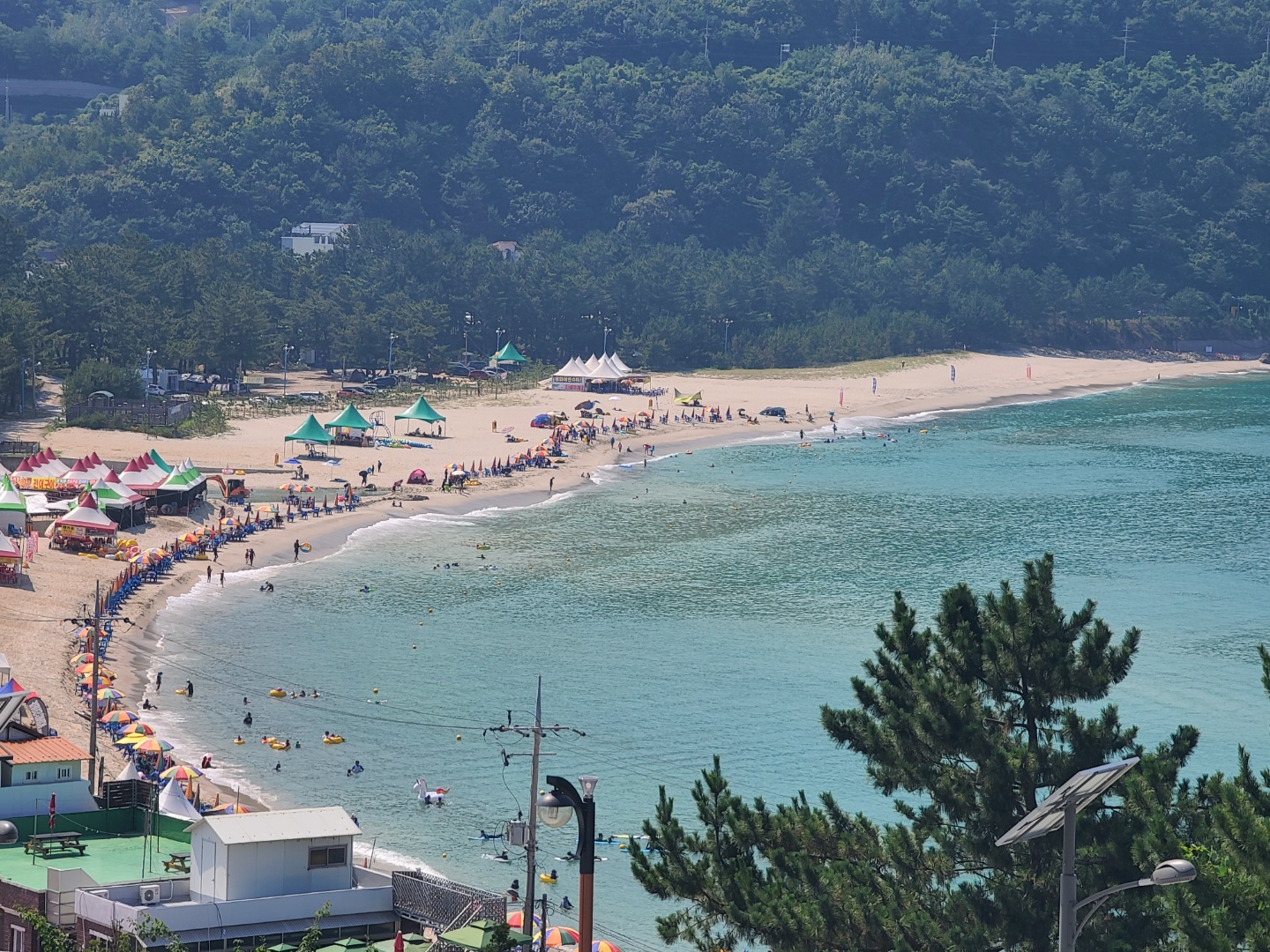 Yonghwa Beach