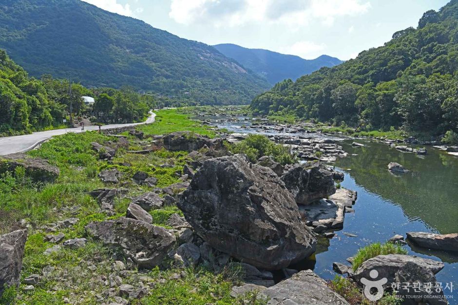 Janggunmok Recreation Area