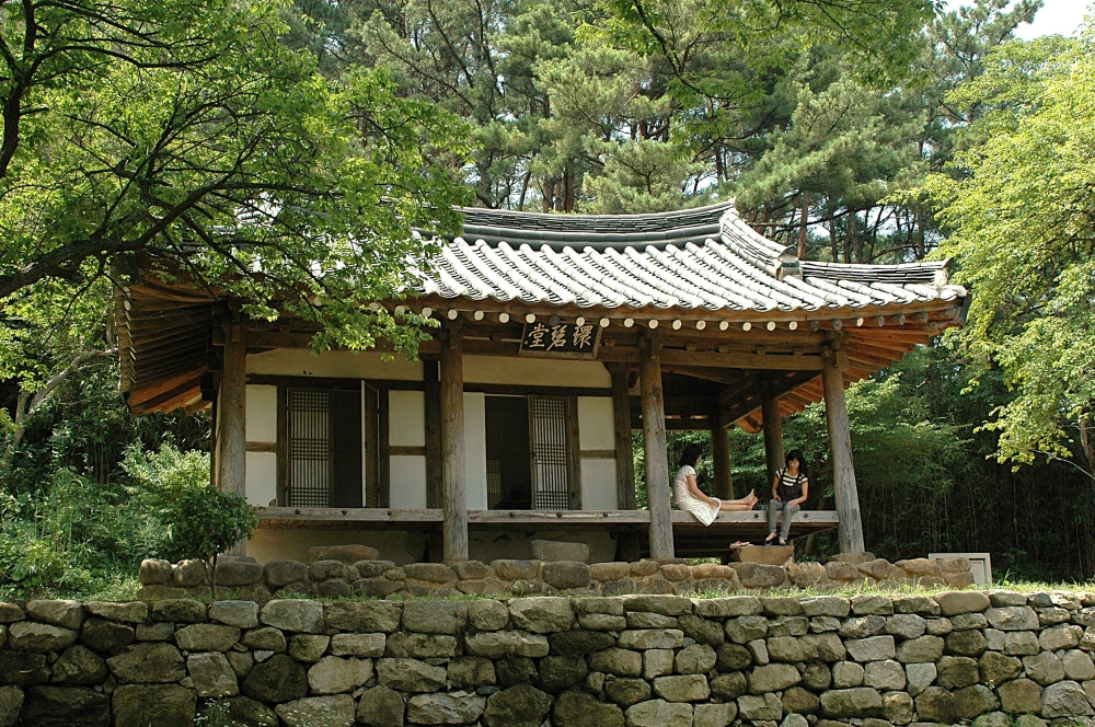 Hwanbyeokdang Pavilion