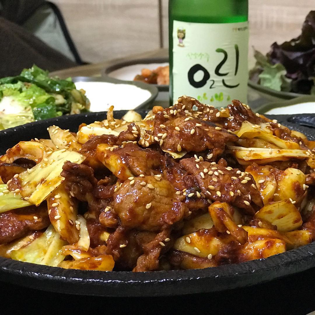 Myeongbok Sikdang