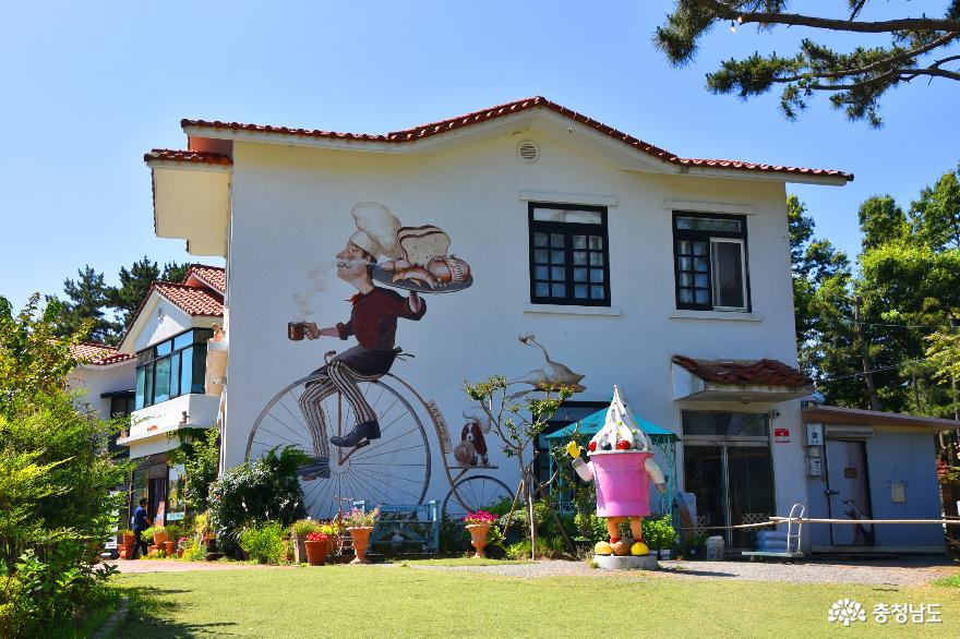 Mongsanpo Bakery