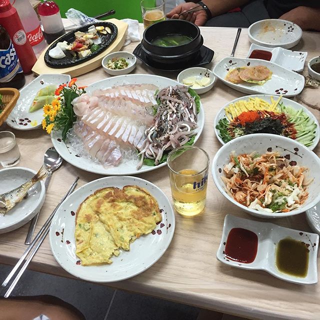 Daehan Hoetjip Manse Fried Seafood