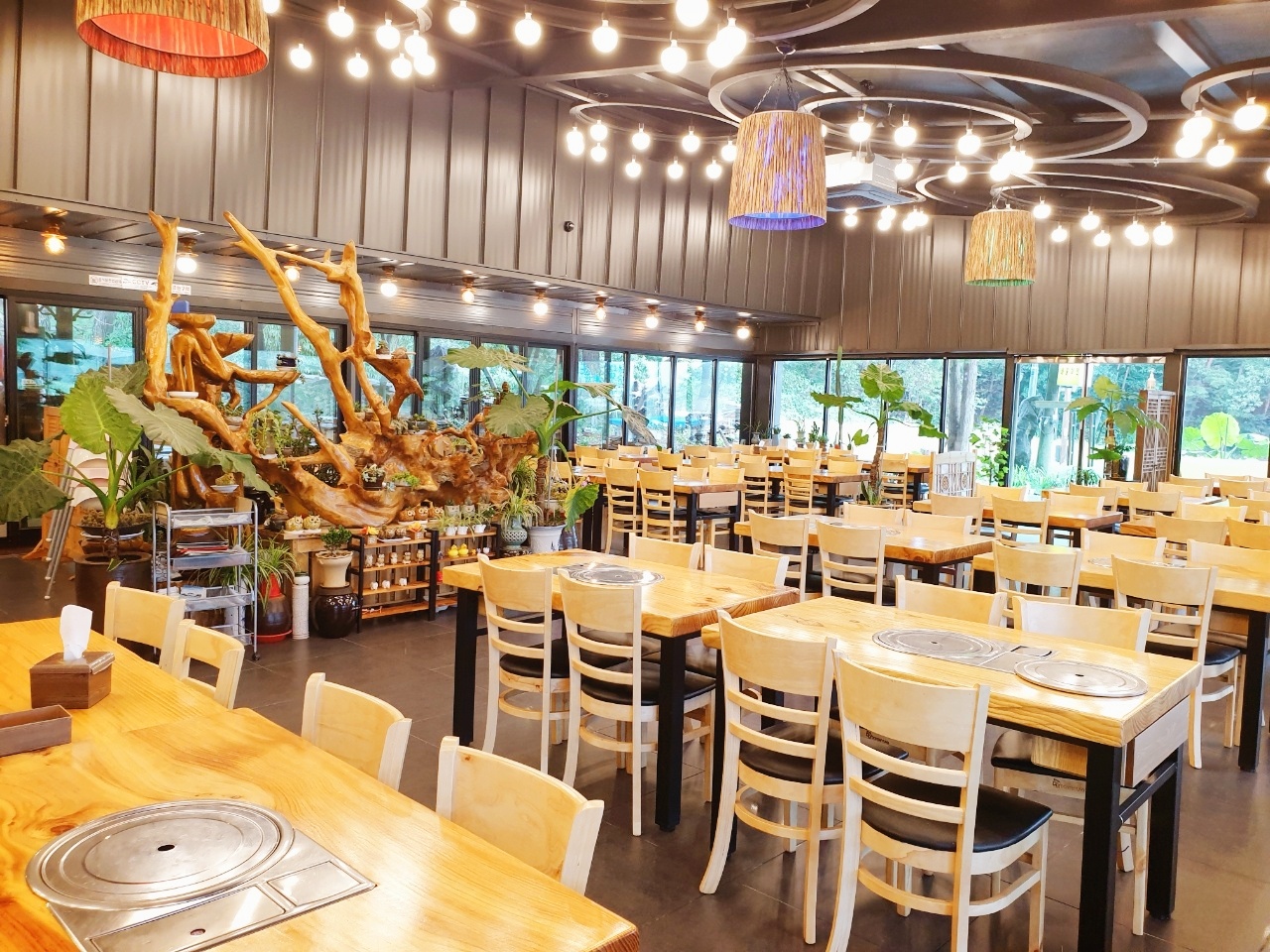 Jeondeungsa South Gate Restaurant