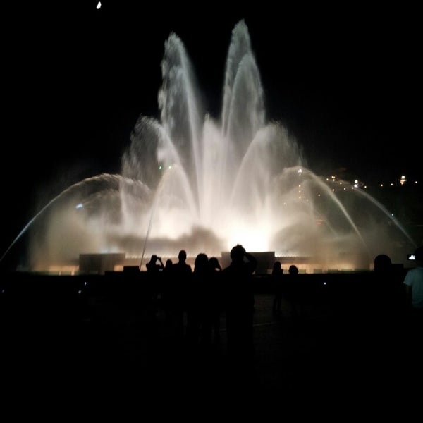 Singing Fountain