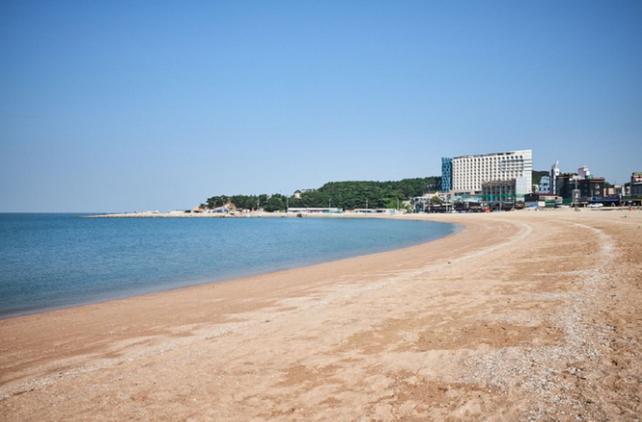 Eurwangni Beach