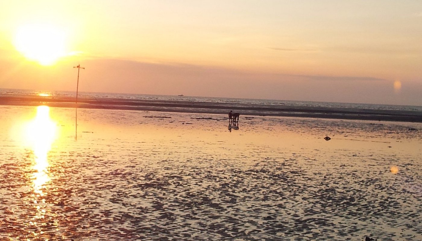 Hanagae Beach