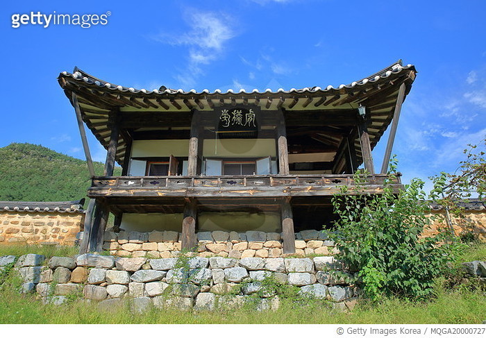 Nongam Head House