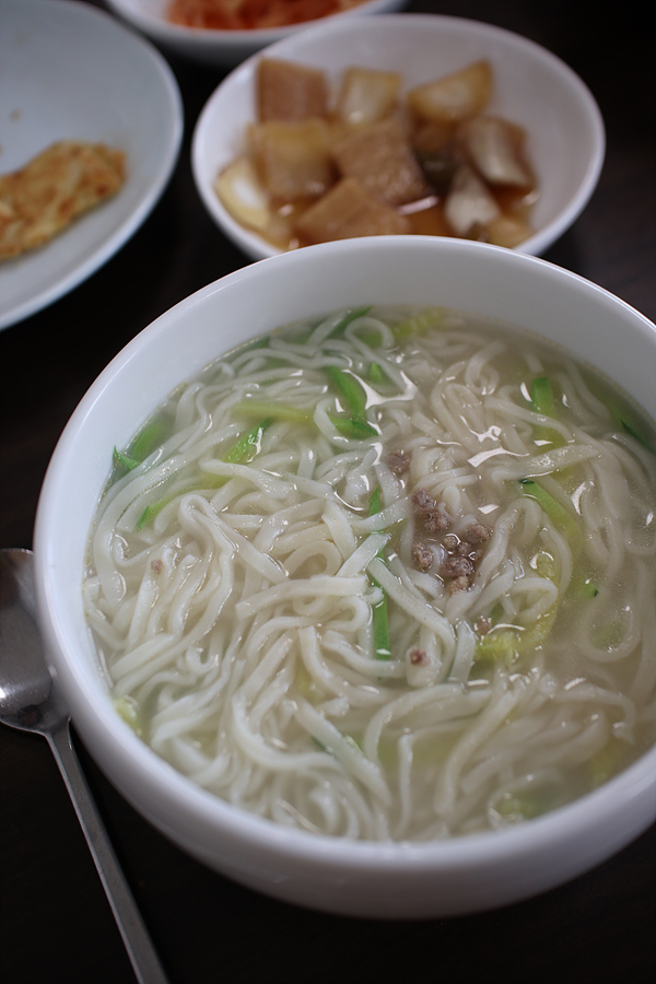 Seongbuk-dong Guksijip