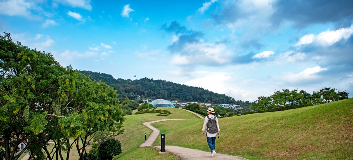 Bokcheon-dong Ancient Tombs