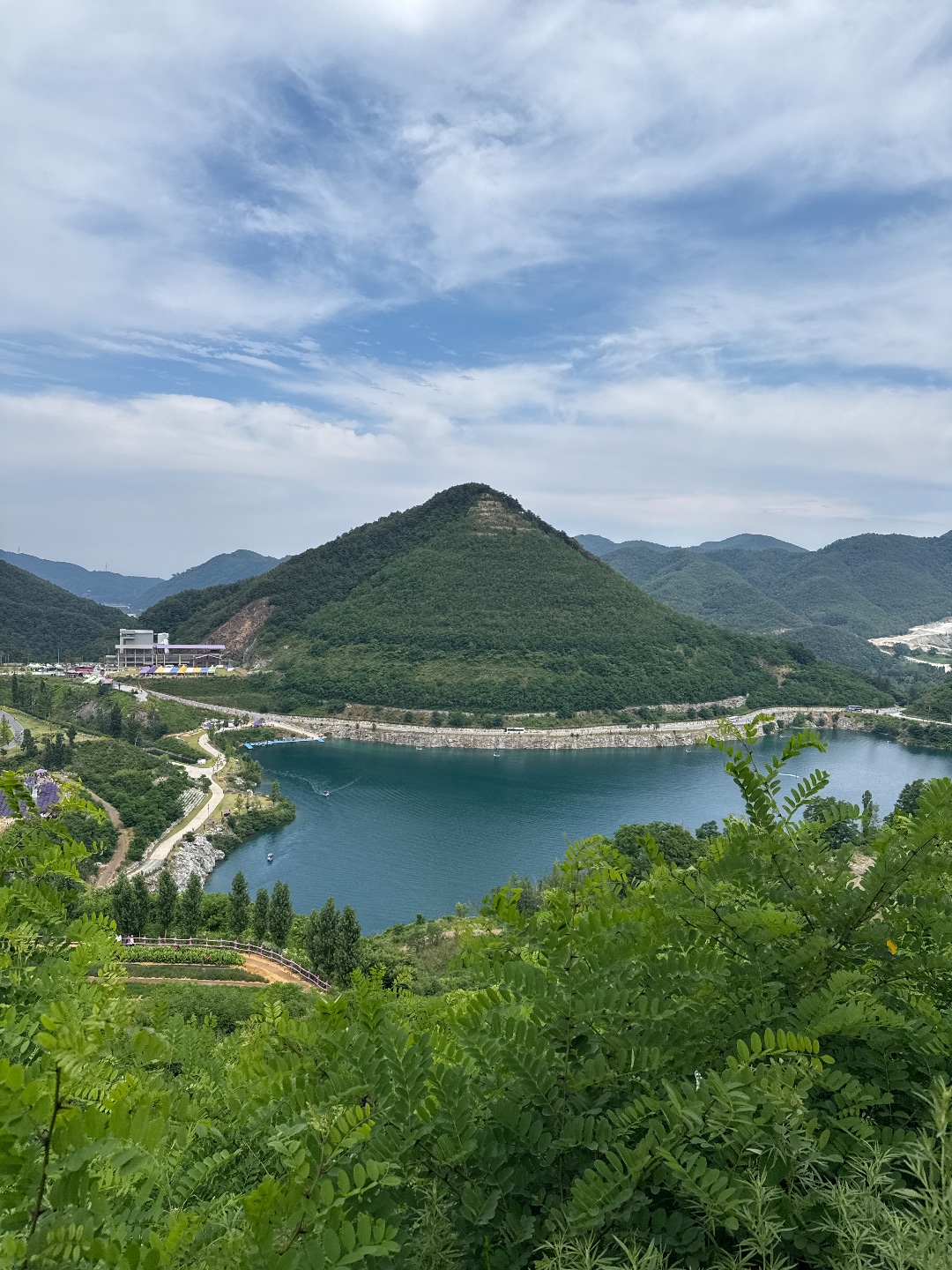 Mureung Byeolyucheonji