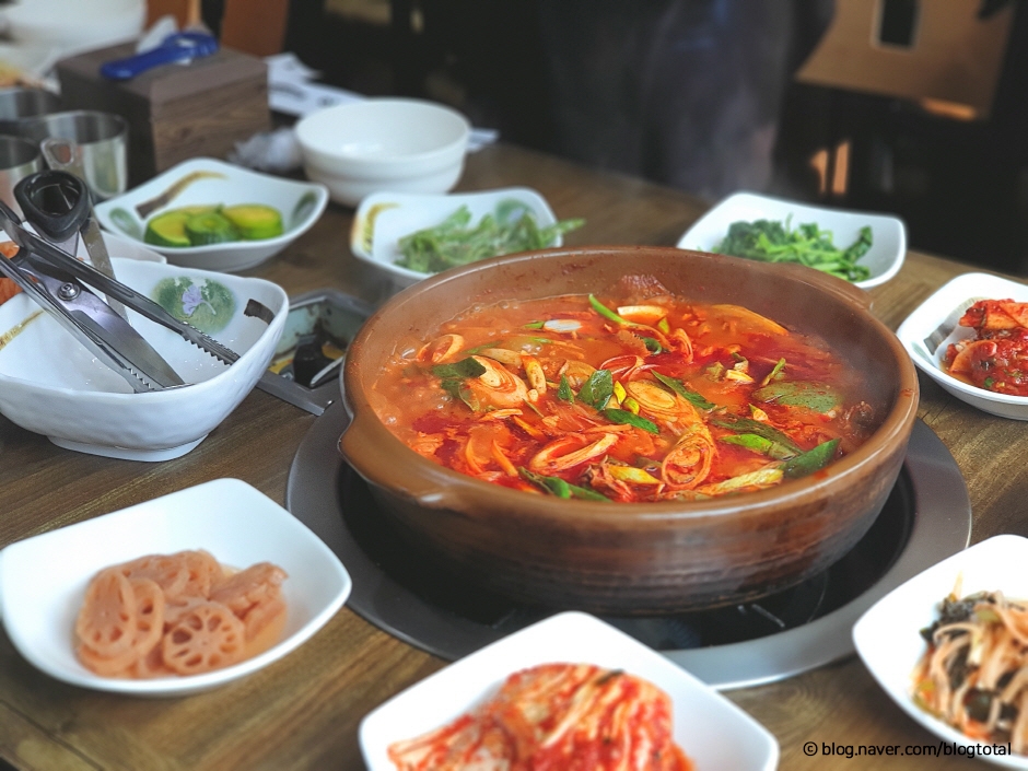 Ihyang Restaurant