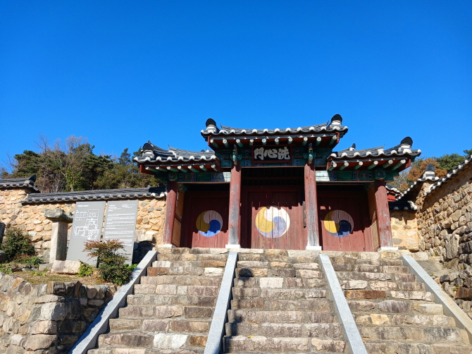 Gijang Hyanggyo Confucian School