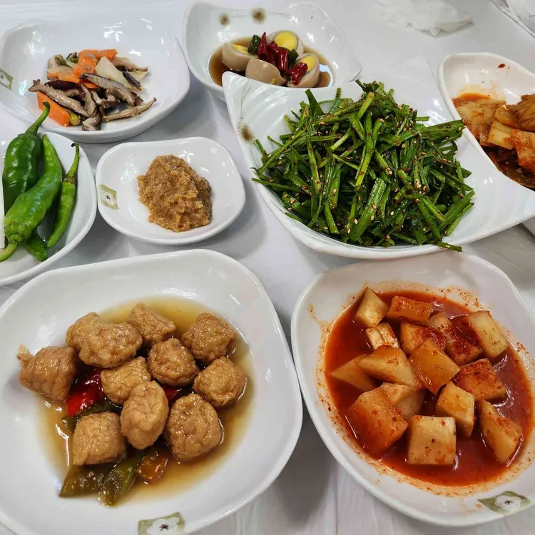 묘도가마솥식당
