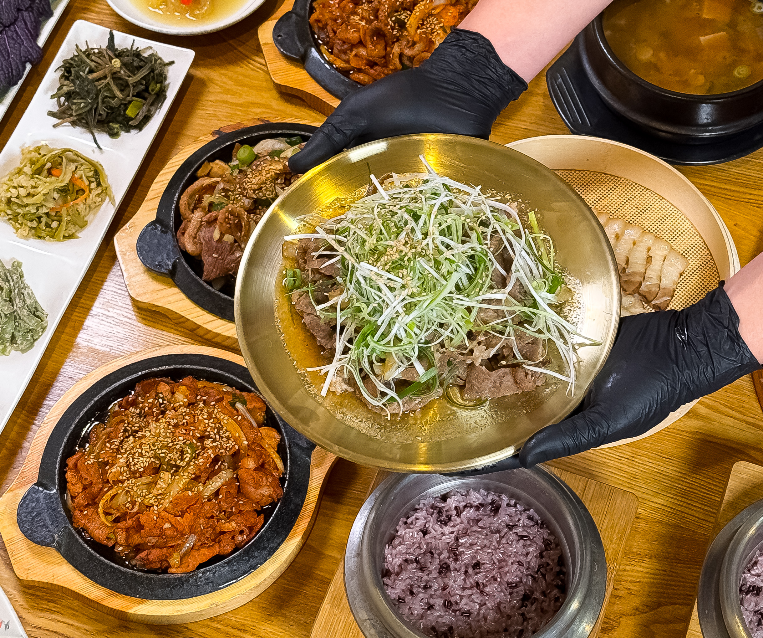 백운애꽃 한정식&쌈밥