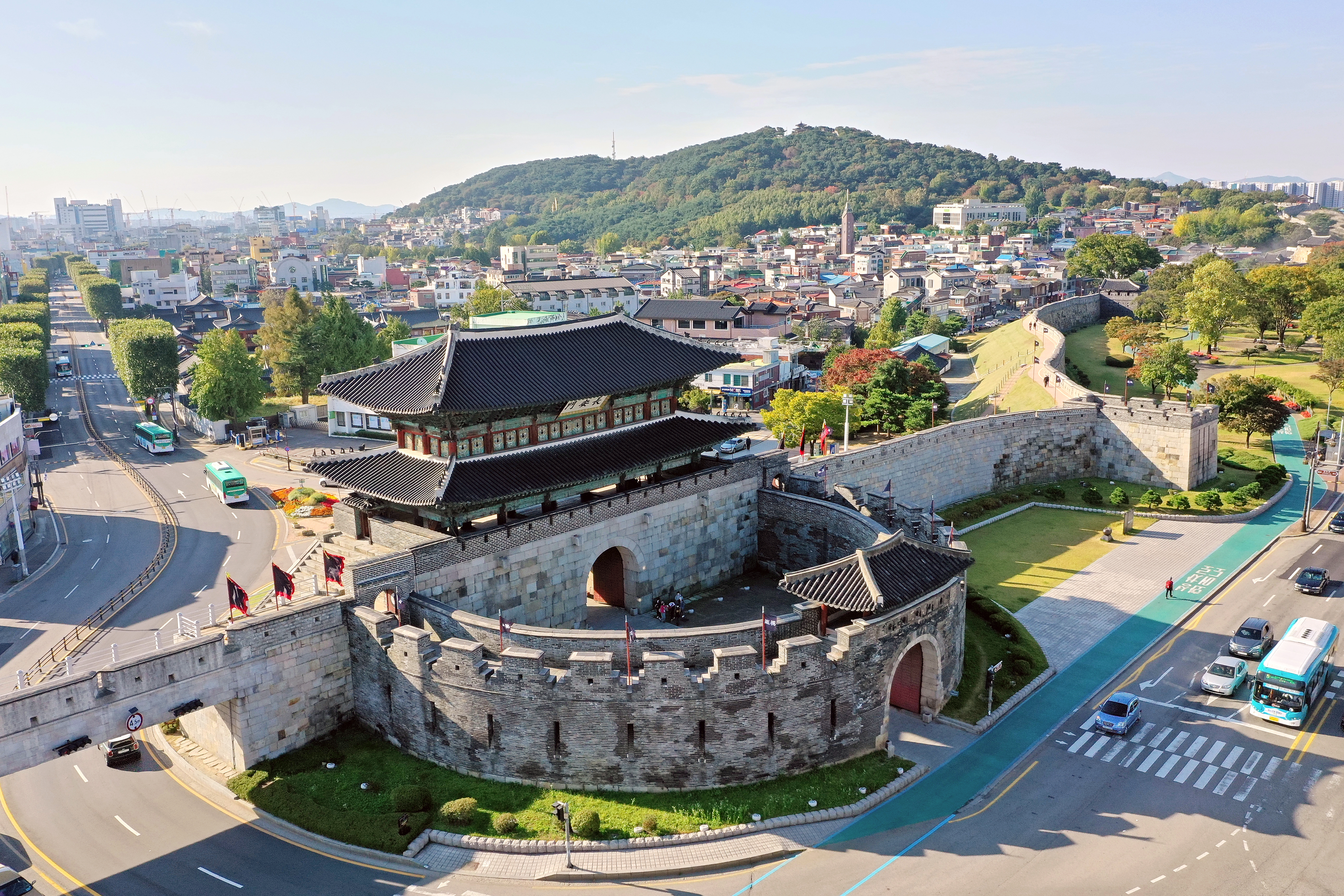 Suwon Hwaseong Wall Walk from Janganmun to Paldalmun