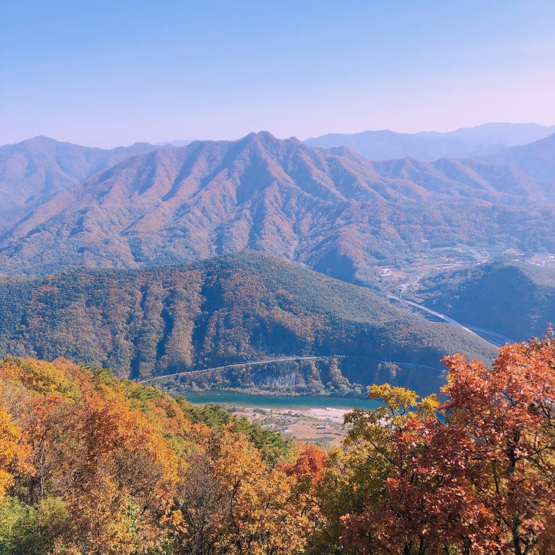 Byeongmal-ro Astronomical Observatory, Yeongwol, Gangwon-do 계절 봄 가을